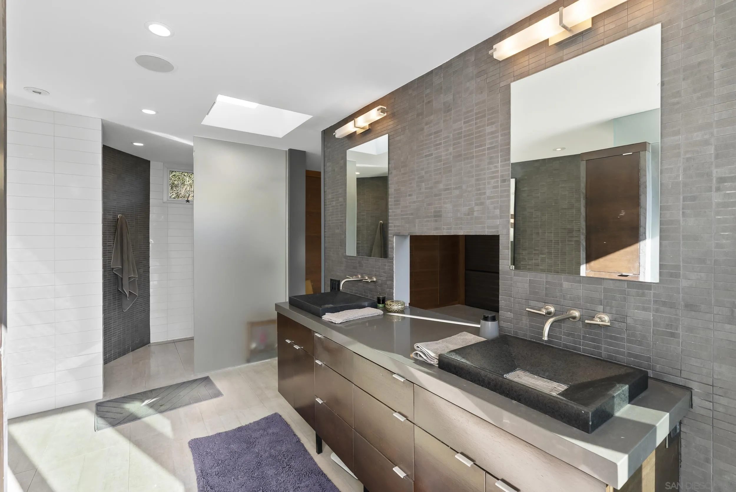 15045 Rancho Real Del Mar, CA 92014 - Photo 24 of 43 Gallery Image 24