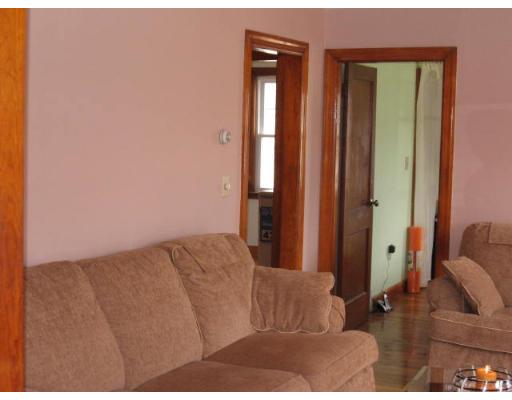 79 Rockland Road Auburn, MA 01501 - Photo 7 of 7 Gallery Image 7