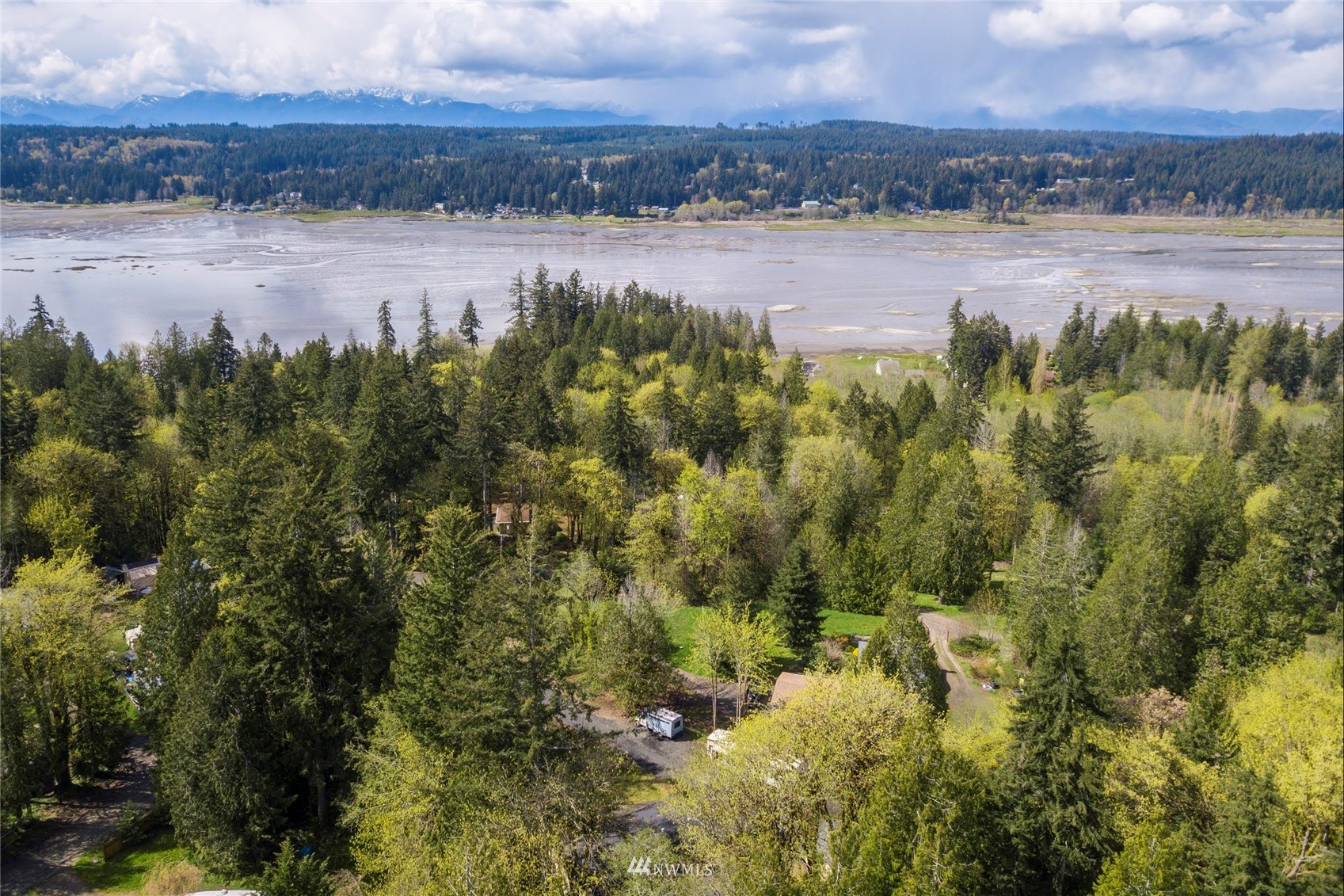 281 East Rasor Road Belfair, WA 98528 - Photo 35 of 36 Gallery Image 35