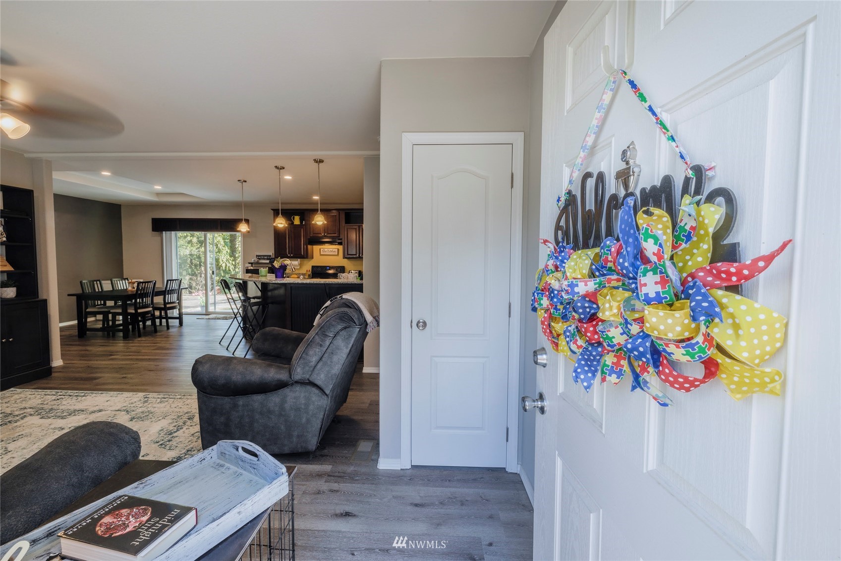 281 East Rasor Road Belfair, WA 98528 - Photo 7 of 36 Gallery Image 7
