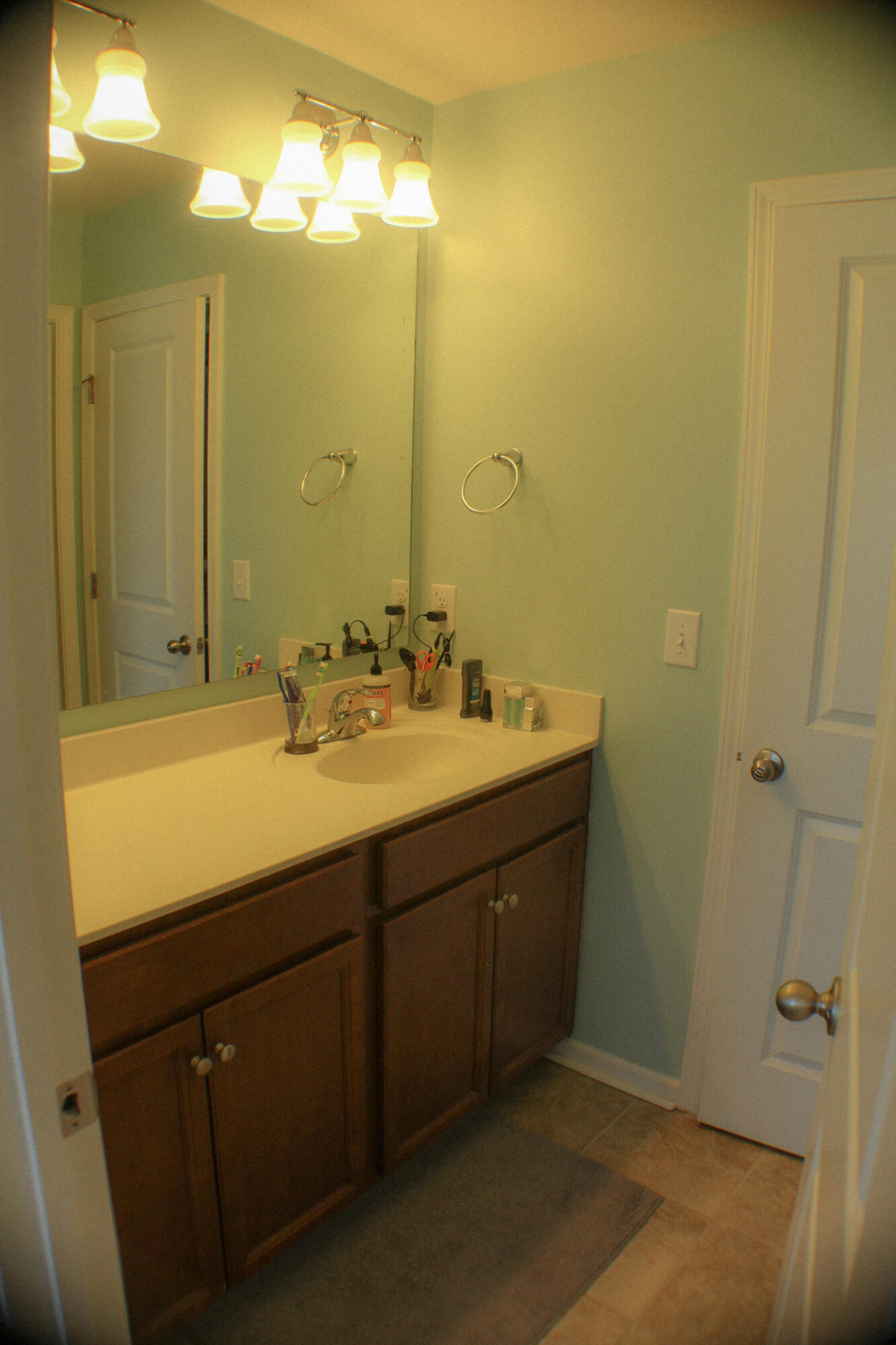 154 Oyama Road Summerville, SC 29486 - Photo 19 of 28 Bath 2