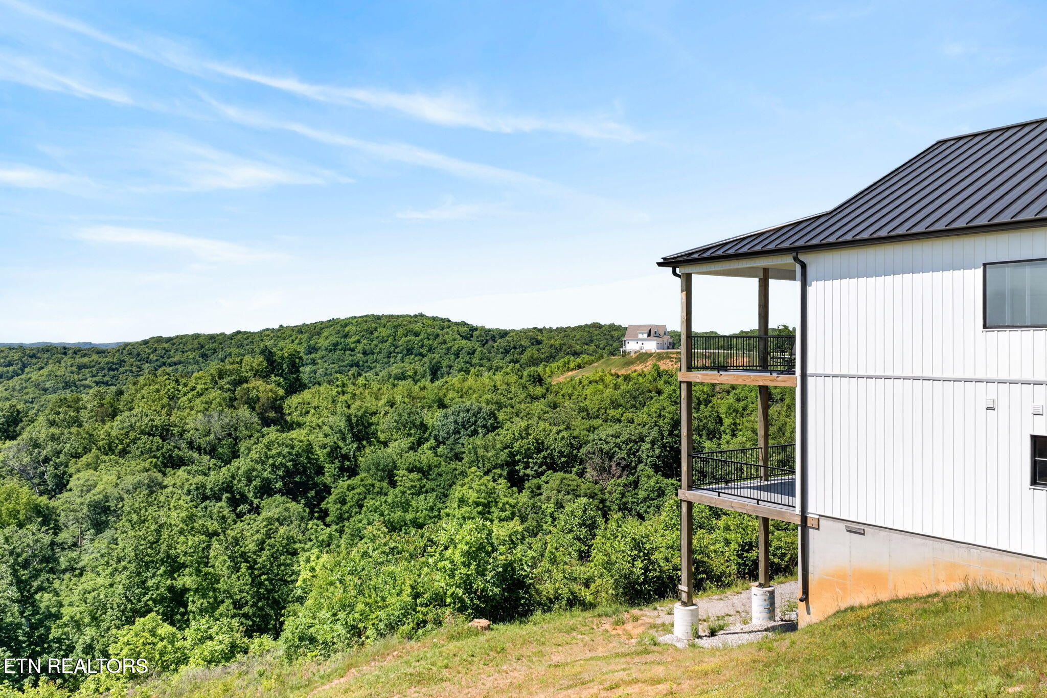 448 Taylor Road Byrdstown, TN 38549 - Photo 8 of 60 8-web-or-mls-448 Taylor Rd_033_TNPC