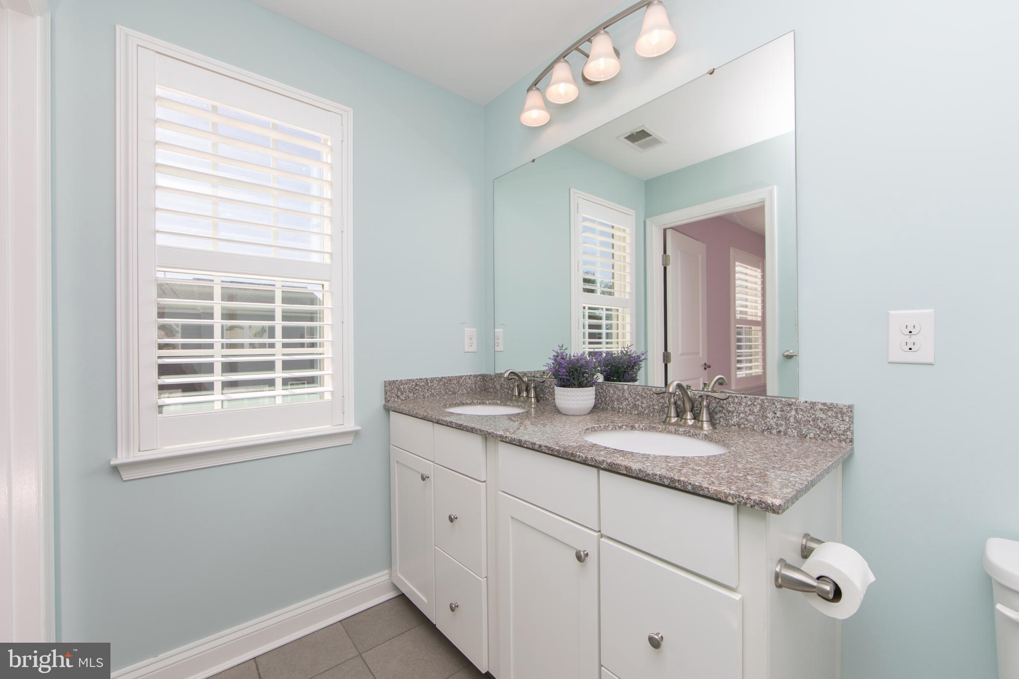 137 Meridian Lane Sewell, NJ 08080 - Photo 29 of 43