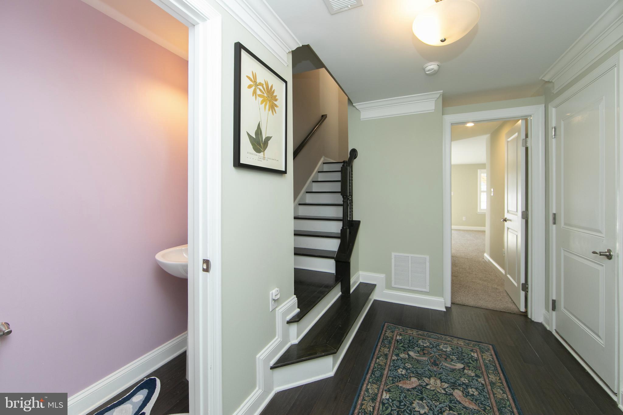 137 Meridian Lane Sewell, NJ 08080 - Photo 5 of 43