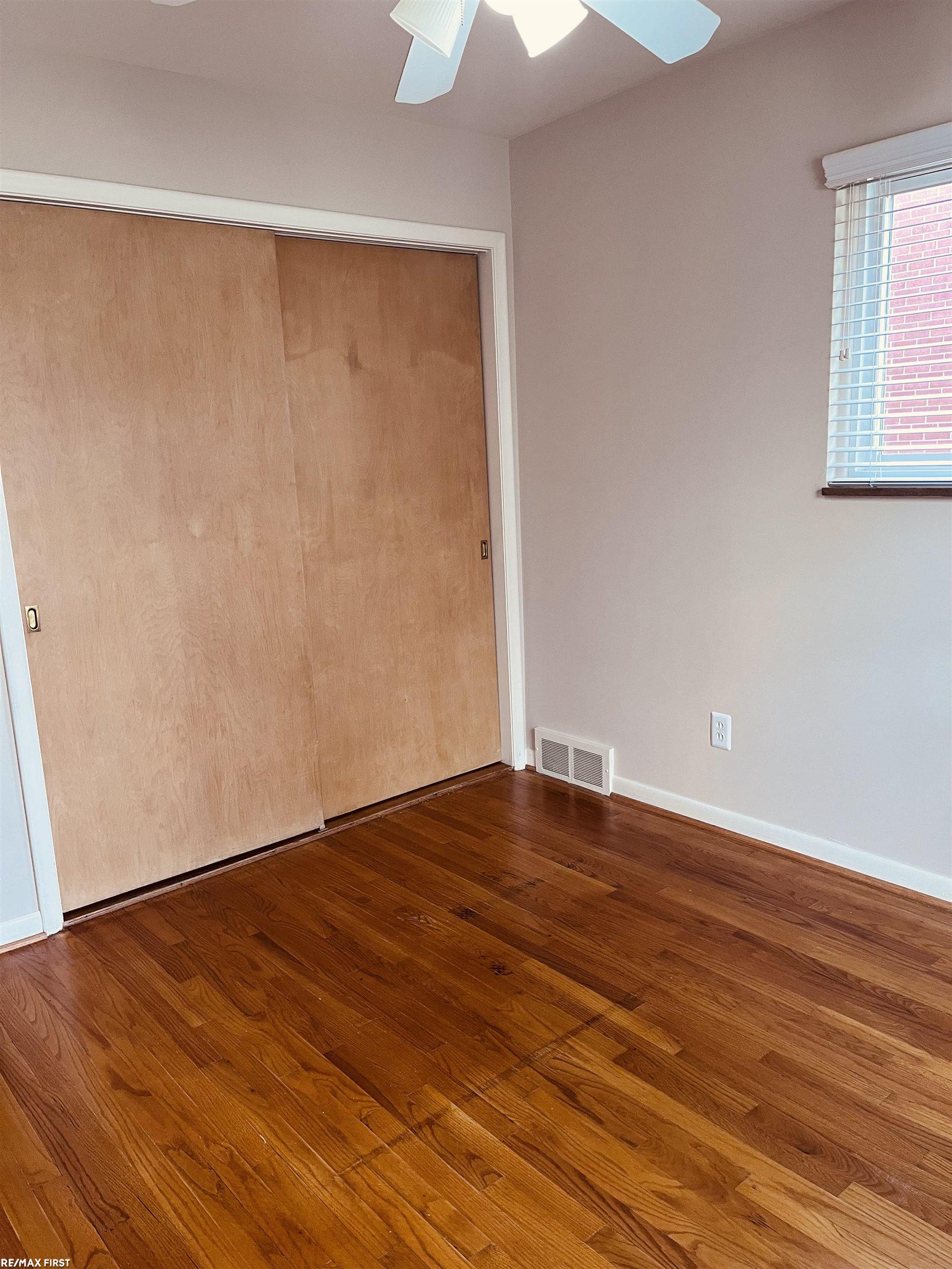 899 Neff Road, Unit 2 Grosse Pointe, MI 48230 - Photo 12 of 19