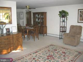 348 North Pleasantview Road Pottstown, PA 19464 - Photo 3 of 4 Gallery Image 3