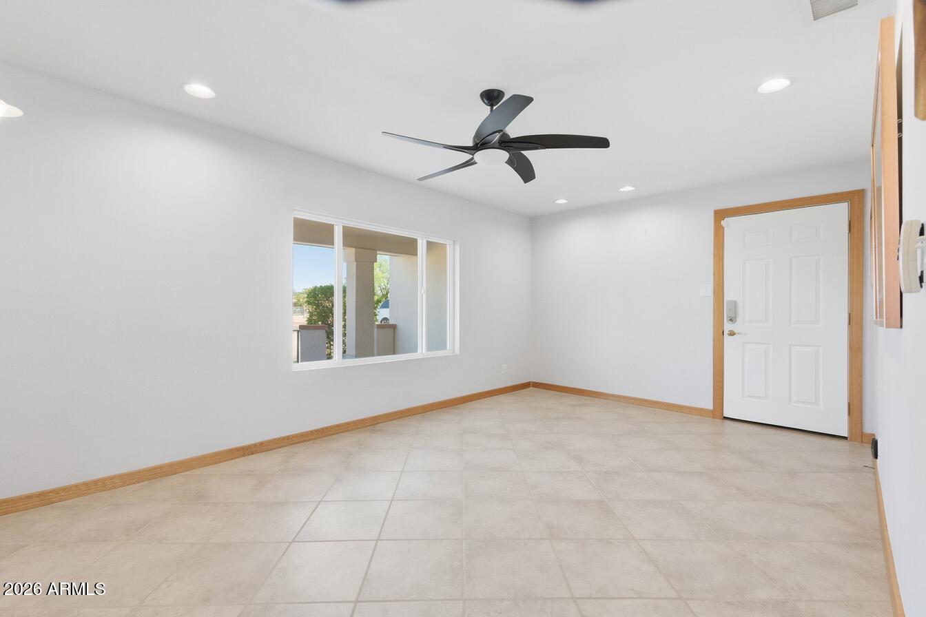 321 East Campbell Road Chandler, AZ 85225 - Photo 10 of 43 Front Living Room