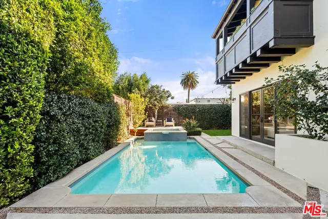 $4,790,000 | 530 North Alta Vista Boulevard, Los Angeles, CA 90036