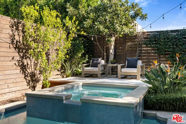 $4,790,000 | 530 North Alta Vista Boulevard, Los Angeles, CA 90036