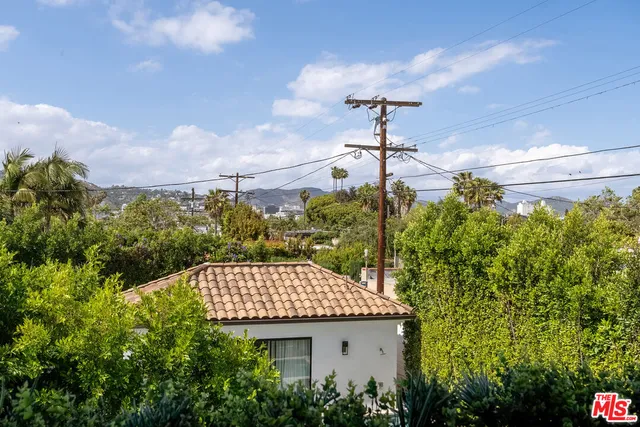 $4,790,000 | 530 North Alta Vista Boulevard, Los Angeles, CA 90036