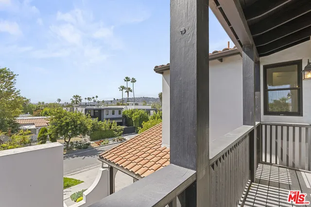 $4,790,000 | 530 North Alta Vista Boulevard, Los Angeles, CA 90036