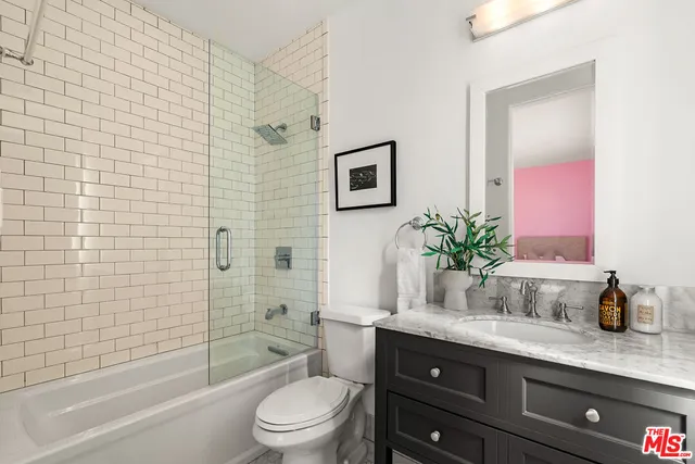 $4,790,000 | 530 North Alta Vista Boulevard, Los Angeles, CA 90036