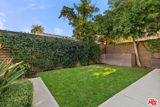$4,790,000 | 530 North Alta Vista Boulevard, Los Angeles, CA 90036