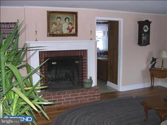 226 Upper Stump Road Chalfont, PA 18914 - Photo 4 of 6 Gallery Image 4