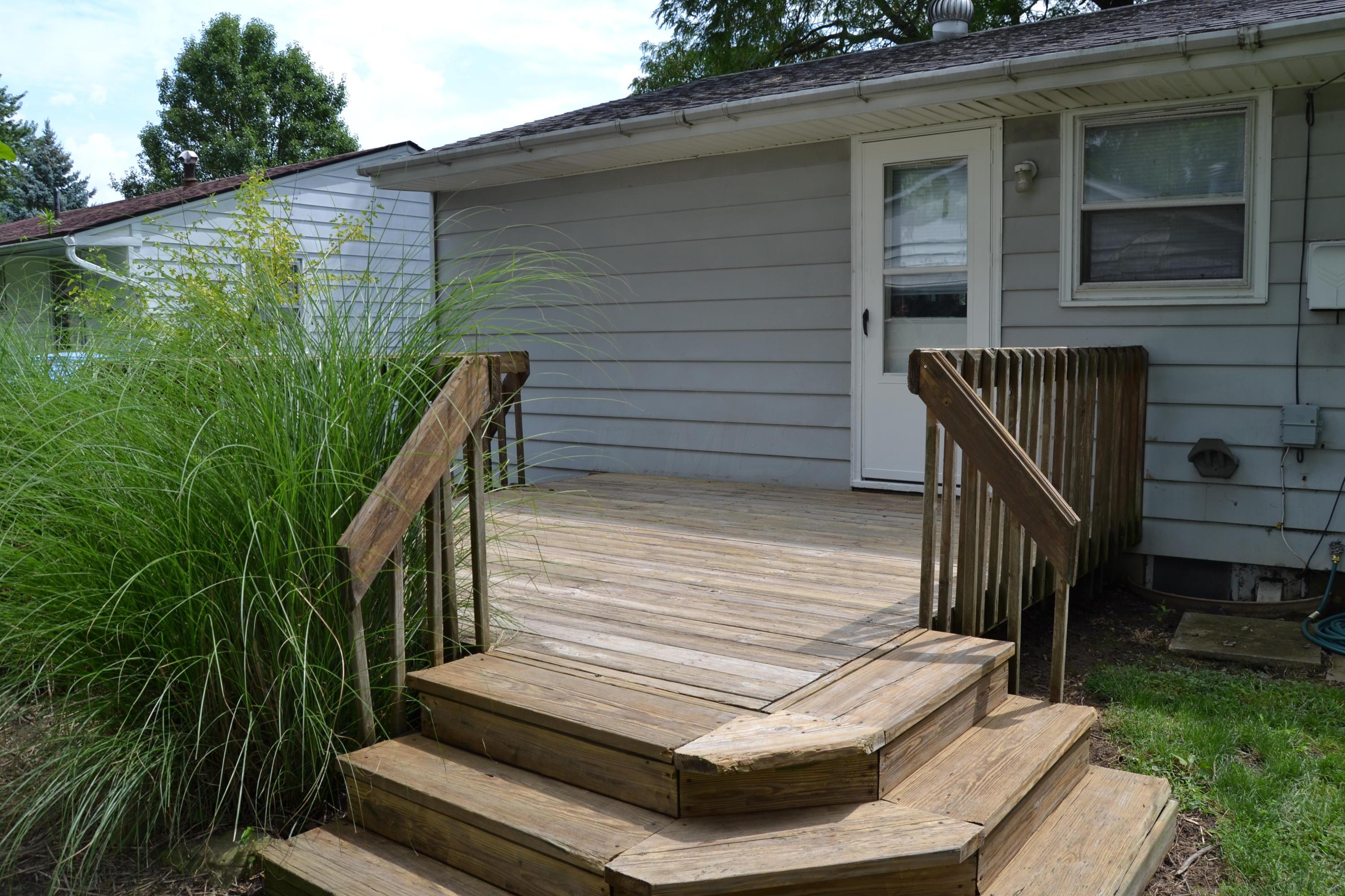 2094 Case Road Columbus, OH 43224 - Photo 23 of 31