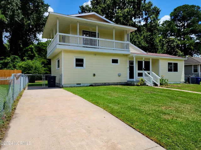 $1,901 | 607 New River Drive, Jacksonville, NC 28540