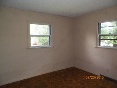 2417 East Purdue Road Muncie, IN 47303 - Photo 8 of 15
