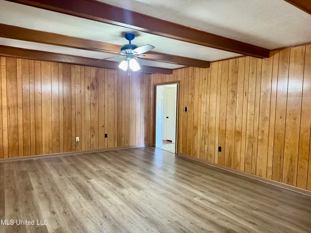 $285,000 | 124 Mansfield Drive, Natchez, MS 39120