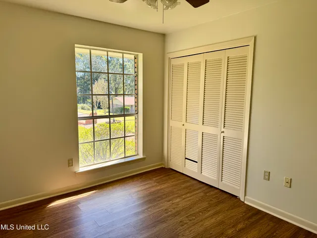 $285,000 | 124 Mansfield Drive, Natchez, MS 39120