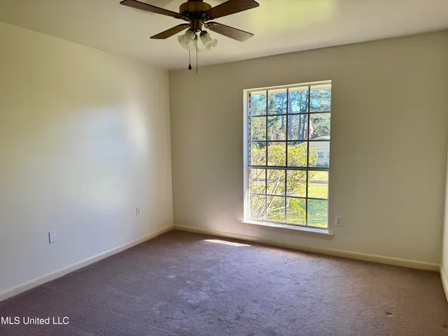 $285,000 | 124 Mansfield Drive, Natchez, MS 39120