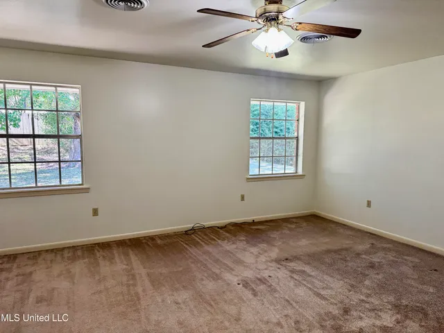 $285,000 | 124 Mansfield Drive, Natchez, MS 39120