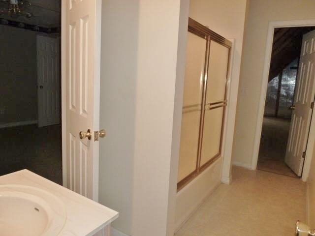 505 Springview Drive, Unit LAKE HARTWELL INTERIOR Westminster, SC 29693 - Photo 11 of 26 Gallery Image 11