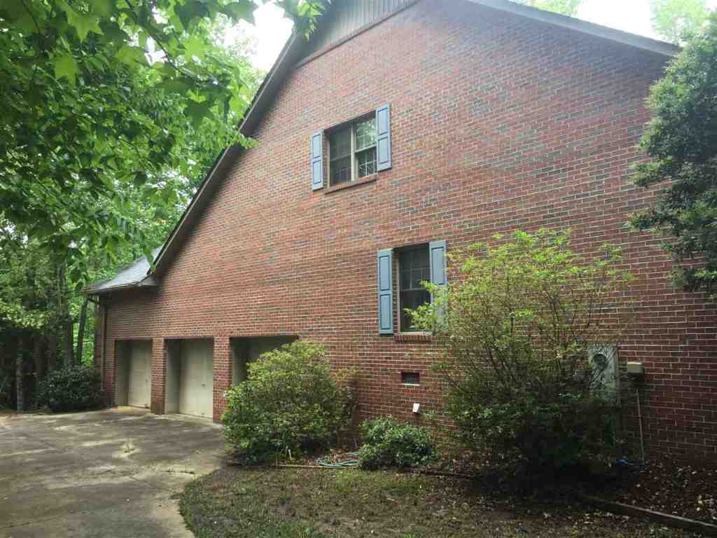 505 Springview Drive, Unit LAKE HARTWELL INTERIOR Westminster, SC 29693 - Photo 5 of 26 Gallery Image 5