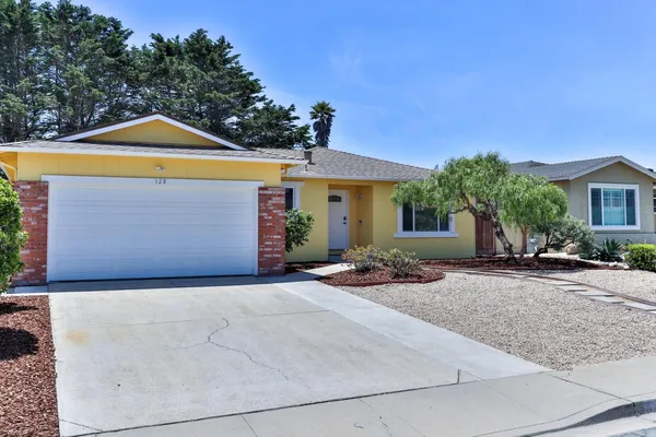 $860,000 | 128 Brookside Place, Marina, CA 93933