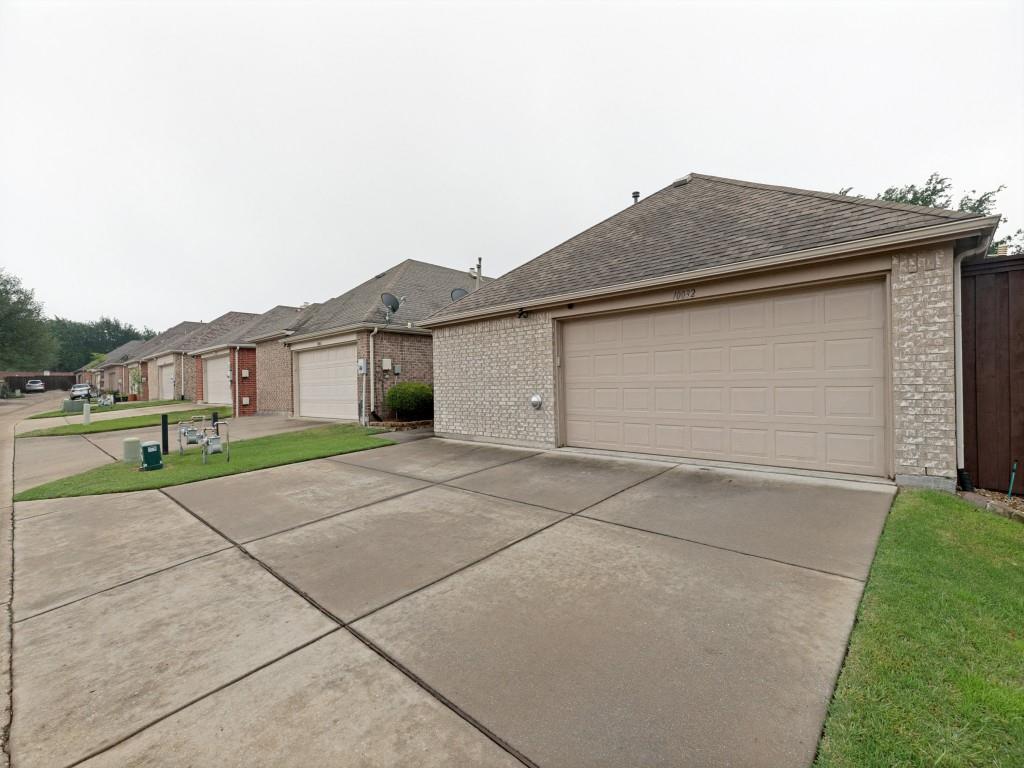 10032 Bell Rock Road Frisco, TX 75035 - Photo 22 of 23 Extra pad for another vehicle.