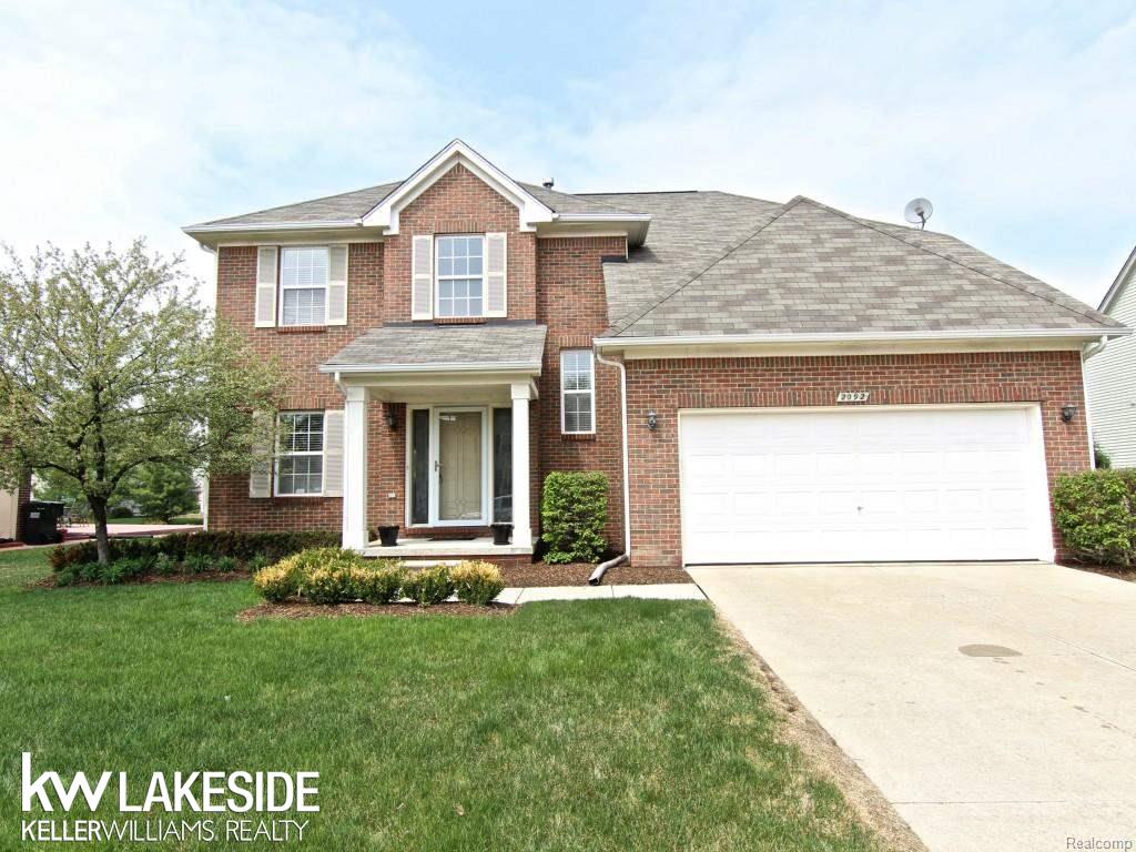 2092 Cattail Circle Rochester Hills, MI 48309 - Photo 1 of 48