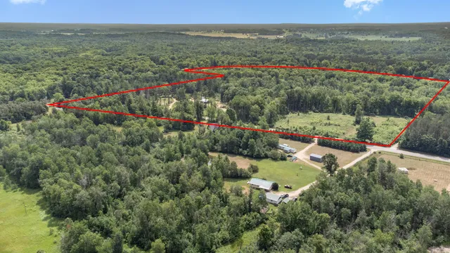 $432,000 | 8558 Monterey Drive, Evart, MI 49631