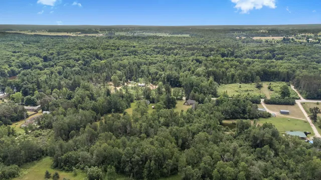 $432,000 | 8558 Monterey Drive, Evart, MI 49631