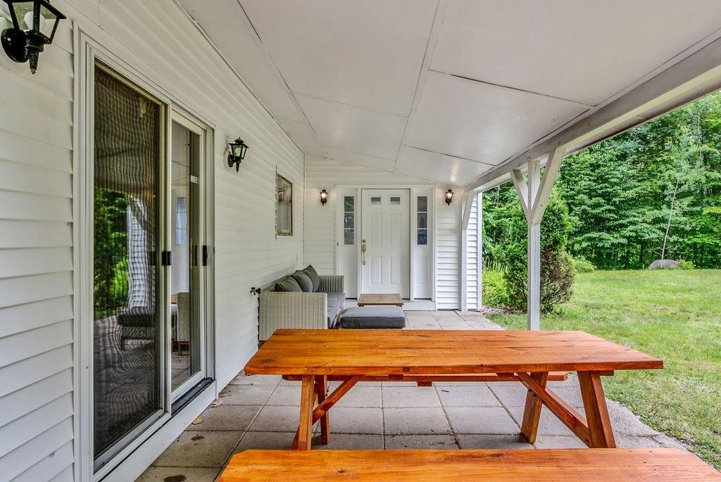 34 Robin Way Meredith, NH 03253 - Photo 14 of 32