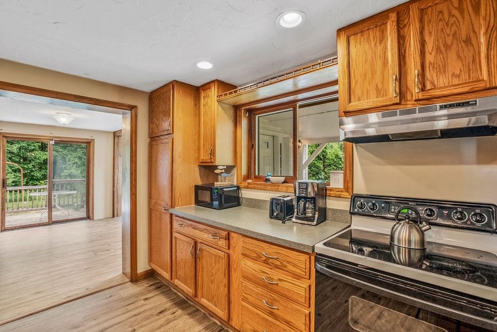 34 Robin Way Meredith, NH 03253 - Photo 16 of 32