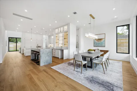 $1,695,000 | 6510 Sivley Street, Houston, TX 77055