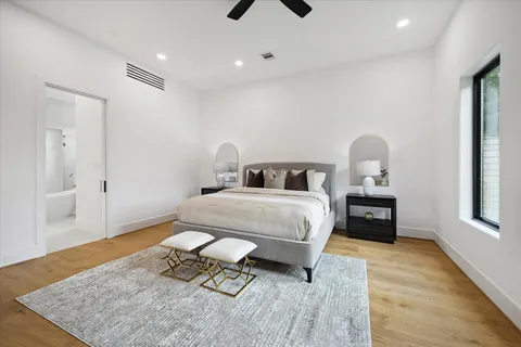 $1,695,000 | 6510 Sivley Street, Houston, TX 77055