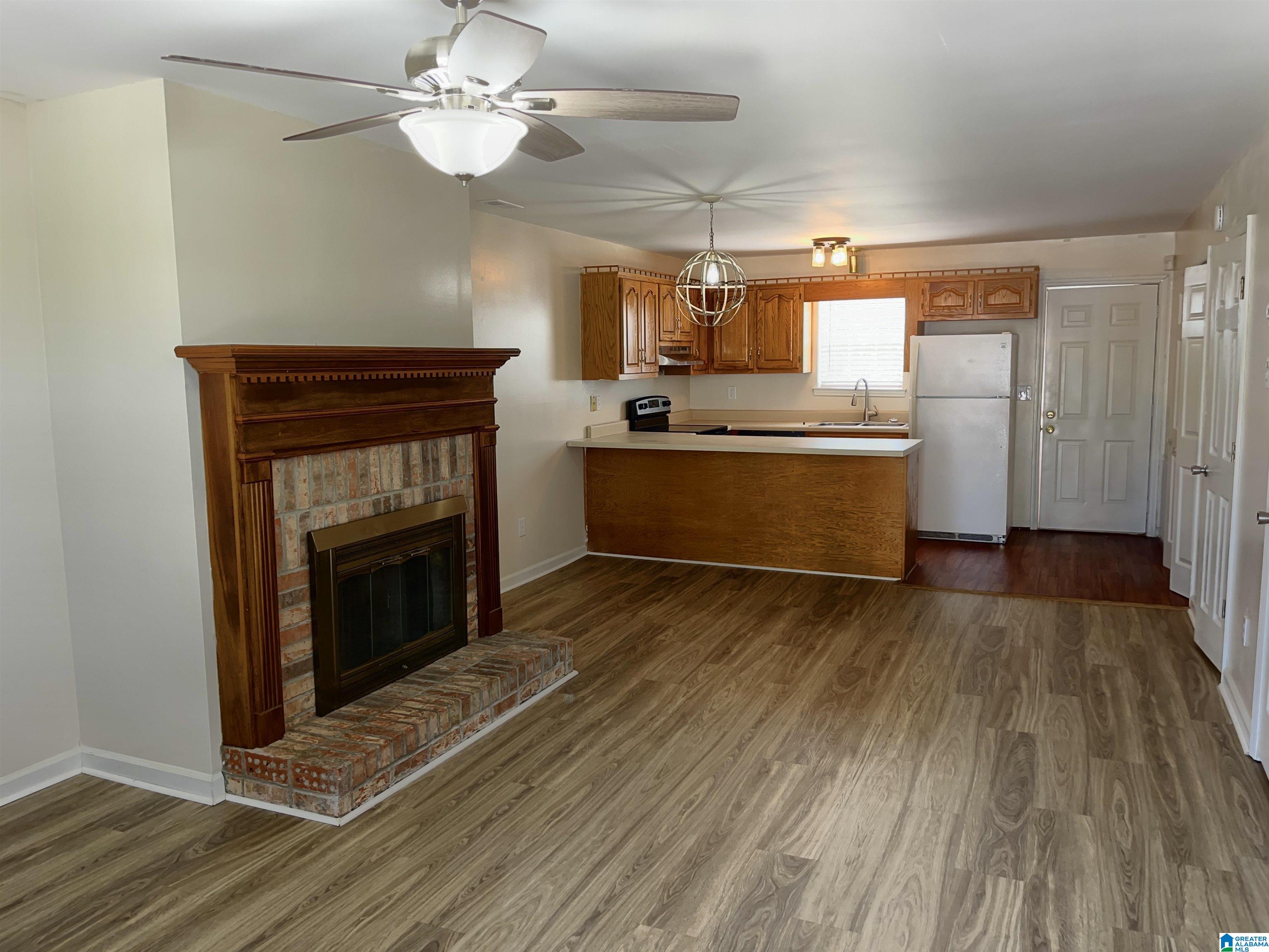 206 2nd Street Warrior, AL 35180 - Photo 4 of 19