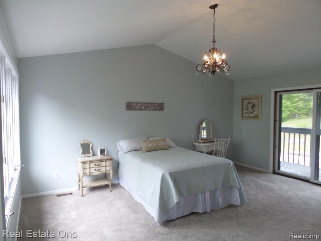 7286 Andersonville Road Clarkston, MI 48346 - Photo 10 of 30 Cathedral Master Suite