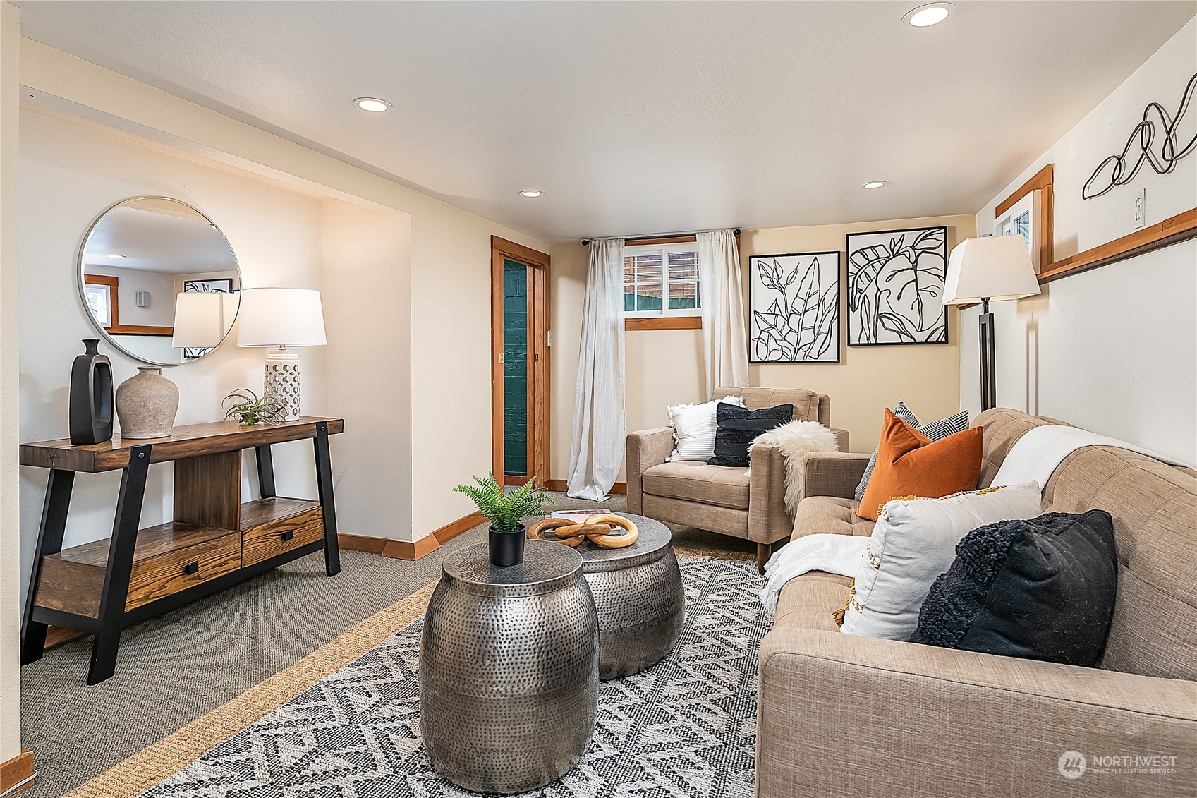 4100 Southwest Raymond Street Seattle, WA 98136 - Photo 16 of 23 a living room with furniture