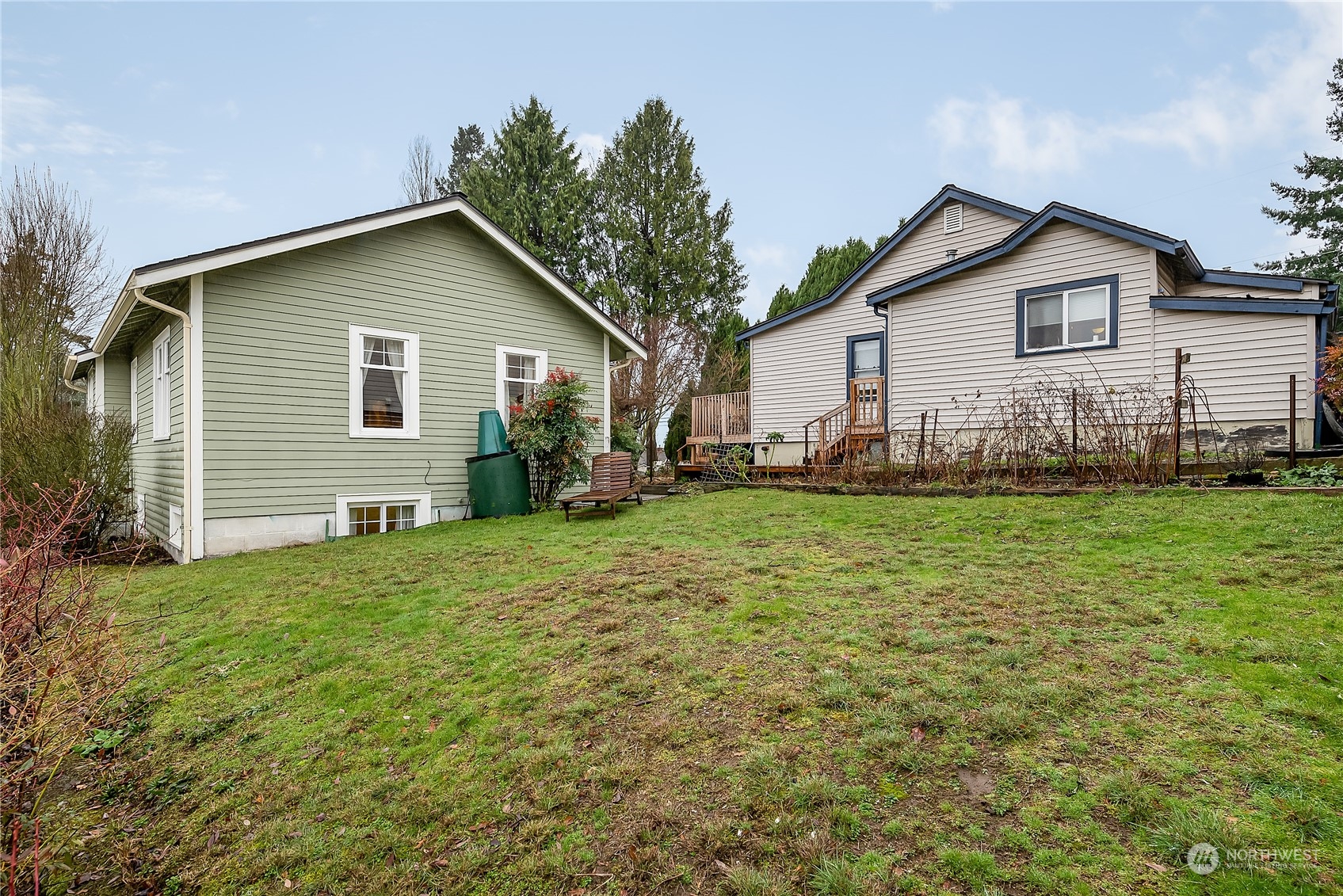 4100 Southwest Raymond Street Seattle, WA 98136 - Photo 20 of 23 a front view of house with yard and green space