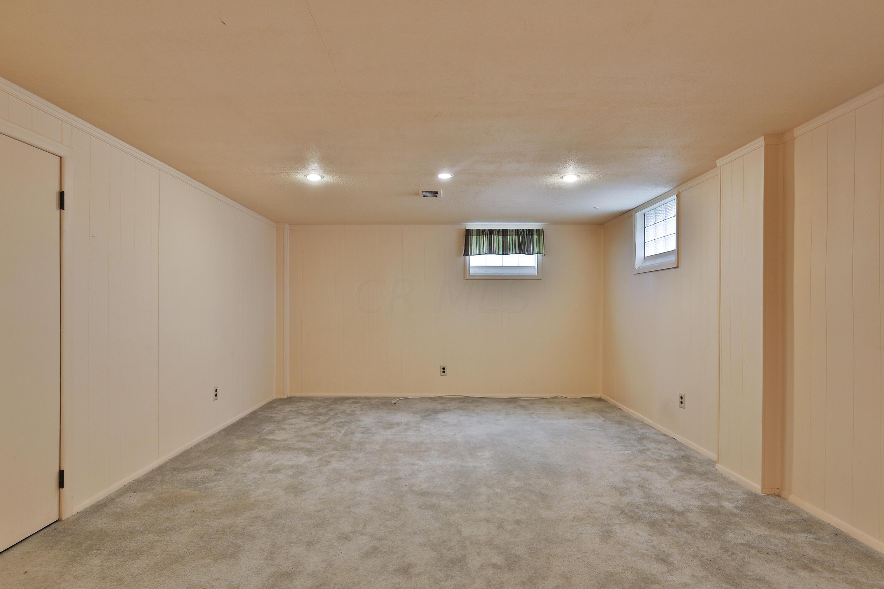 127 Cullman Road Columbus, OH 43207 - Photo 21 of 28 127-Cullman-22