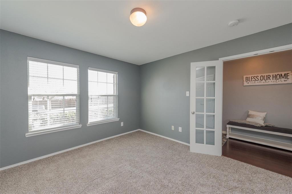 6504 Corral Lane Denton, TX 76210 - Photo 4 of 18