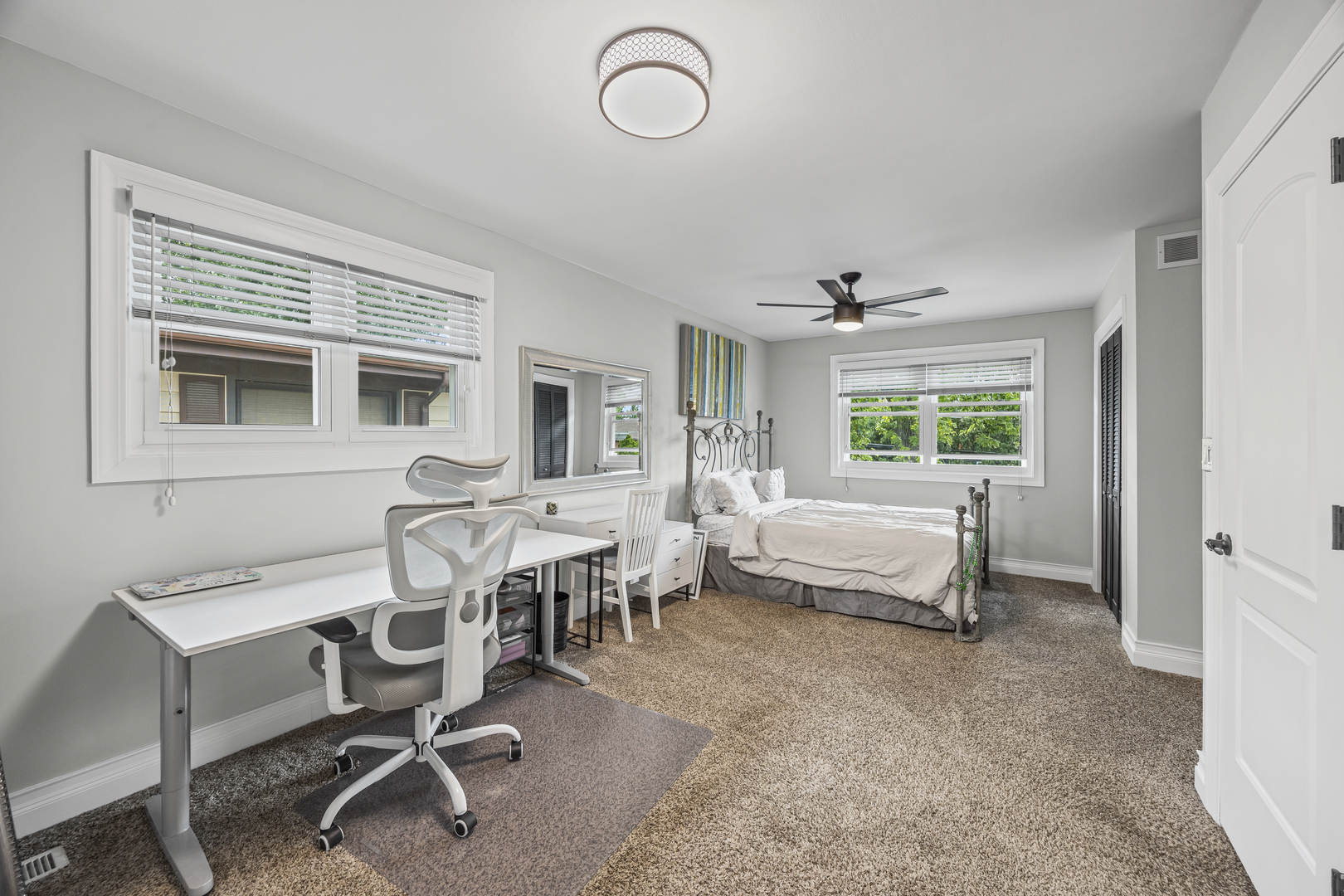 130 Elm Tree Lane Elmhurst, IL 60126 - Photo 13 of 28