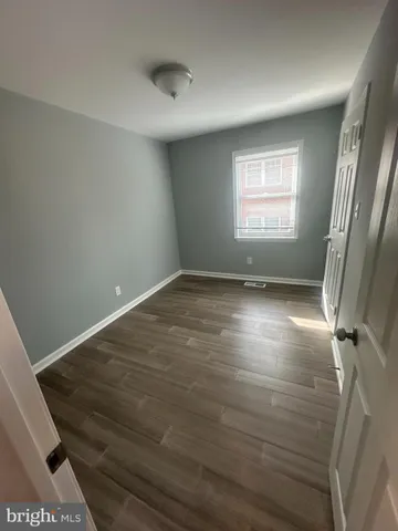 a view of empty room with window