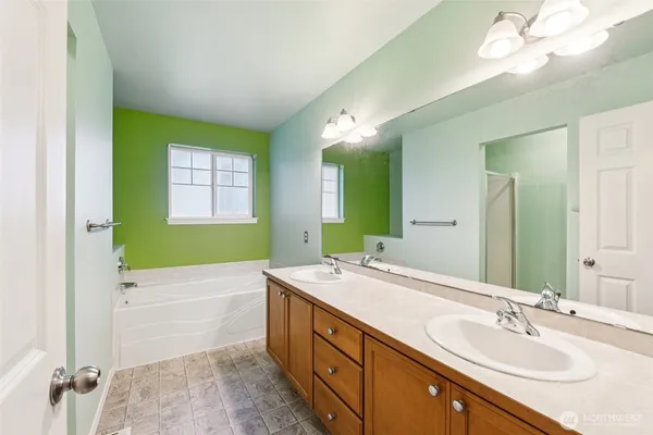 $610,000 | 28441 33rd Lane South, Unit 70, Auburn, WA 98001