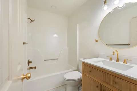 $429,900 | 5061 English Village Drive, Nashville, TN 37211