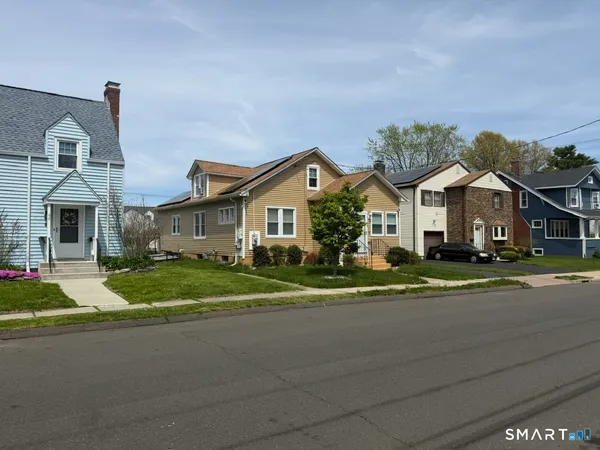 $299,925 | 56 Tredeau Street, Hartford, CT 06114