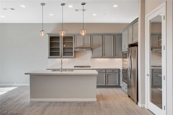 $2,850 | 19 Alta Cascata Place, Henderson, NV 89011