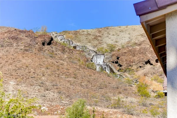 $2,850 | 19 Alta Cascata Place, Henderson, NV 89011