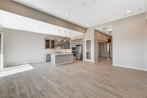 $2,850 | 19 Alta Cascata Place, Henderson, NV 89011